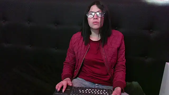 Snapshot of Cata_black chatting on 03/24/26, 12:54 Cata black online show from 03/24/26, 12:54