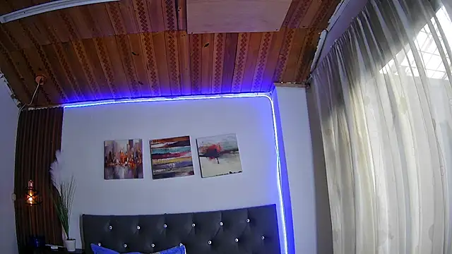 Snapshot of candy__fire chatting on 04/02/26, 01:53 candy fire online show from 04/02/26, 01:53