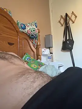 Snapshot of dandan198275 chatting on 03/18/26, 03:04 dandan198275 online show from 03/18/26, 03:04