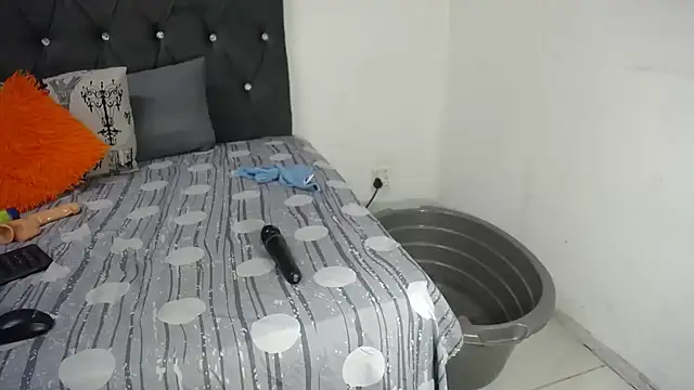 BootySoYummyX online show from 04/14/26, 10:10