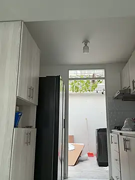 Lauren Storm online show from 04/18/26, 08:09