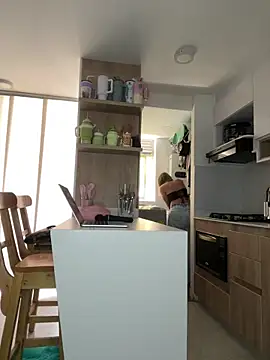 tabata monroee online show from 04/10/26, 07:51