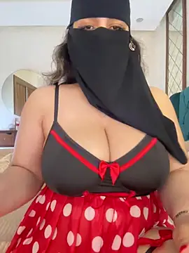 Snapshot of AnalArab69 chatting on 03/24/26, 12:21 AnalArab69 online show from 03/24/26, 12:21