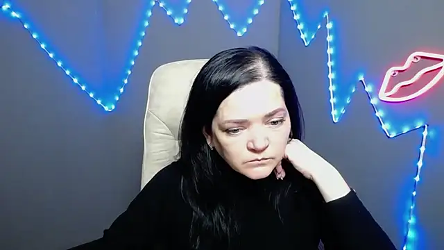 LauraFinn online show from 03/21/26, 07:17