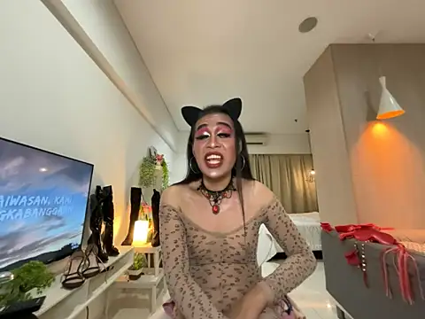 Ur topQeents online show from 05/10/26, 06:02