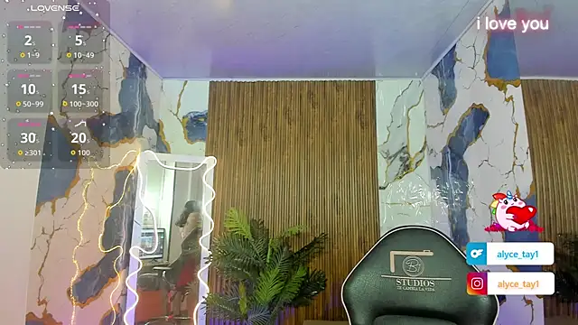 Alyce tay1 online show from 04/15/26, 11:28