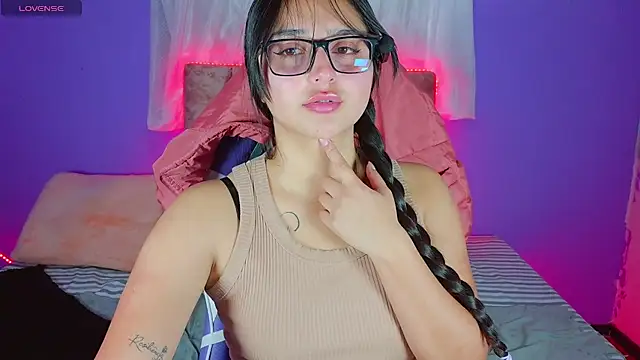 1 Scarllet  online show from 03/21/26, 02:20