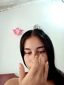 Bella Goddess  online show from 04/08/26, 12:27