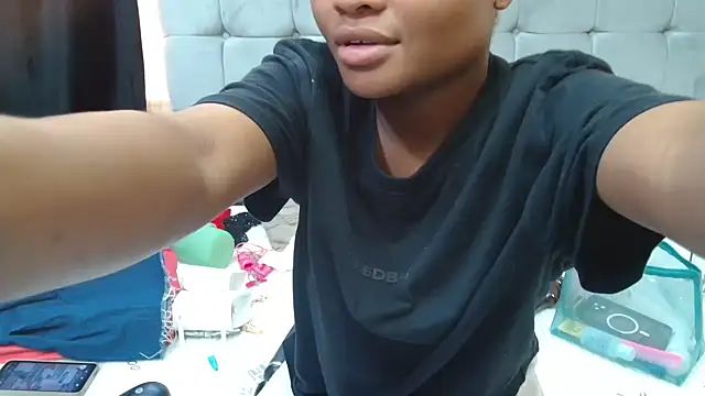 Snapshot of babyface205 chatting on 04/04/26, 10:13 babyface205 online show from 04/04/26, 10:13