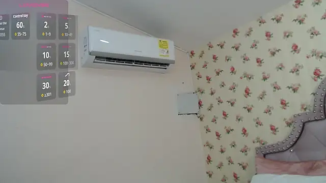 crystal watson0 online show from 04/10/26, 02:11