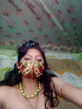 Snapshot of Sexy_moon45 chatting on 03/25/26, 04:35 Sexy moon45 online show from 03/25/26, 04:35