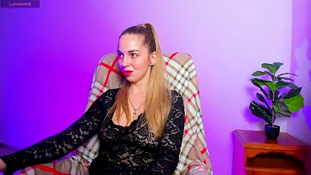 Alexandracandy online show from 03/25/26, 01:17