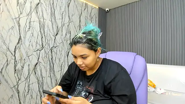 katteyes 20 online show from 04/15/26, 08:20