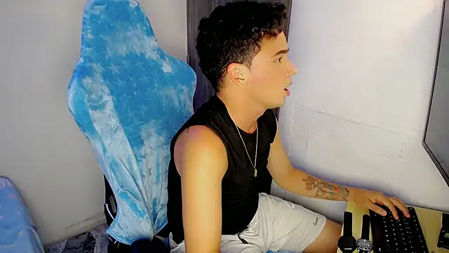 Mathias twinkk online show from 03/27/26, 08:26