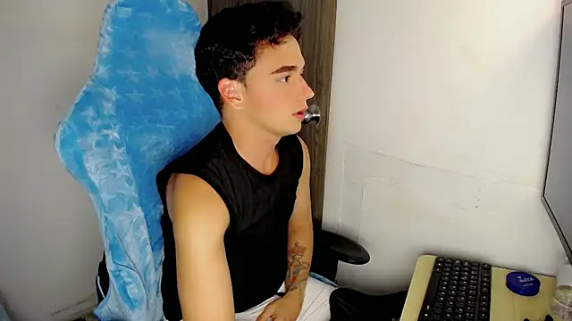 Mathias twinkk online show from 03/29/26, 05:46