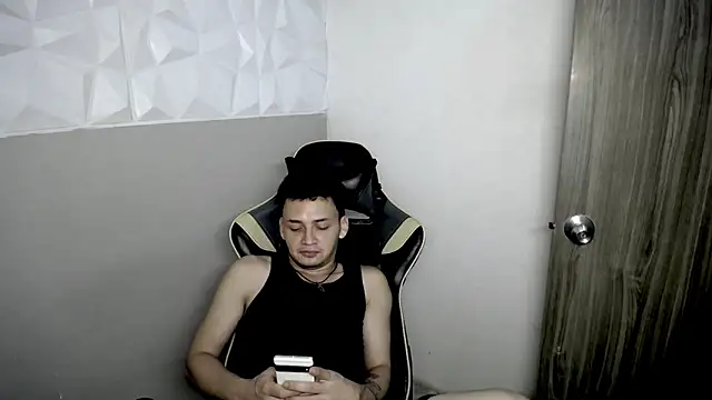 Mathias twinkk online show from 04/15/26, 04:30