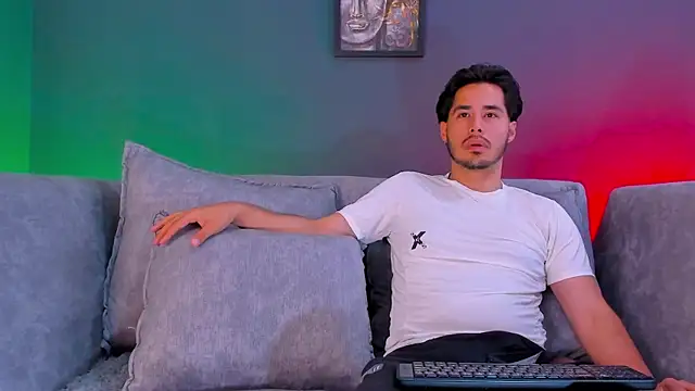 ReubenandScott online show from 04/09/26, 01:05