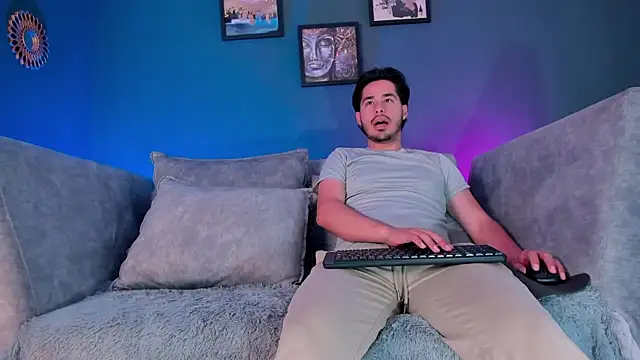 ReubenandScott online show from 04/13/26, 01:05