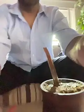 Snapshot of Can-14 chatting on 03/18/26, 12:52 Can-14 online show from 03/18/26, 12:52