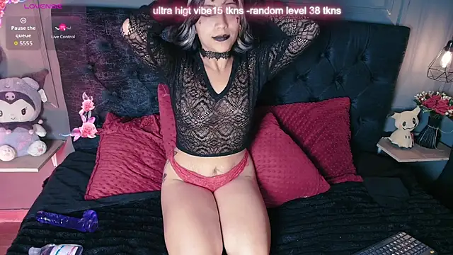 Stardoll1  online show from 04/09/26, 02:44