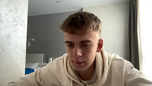 SoloFury online show from 04/01/26, 02:47