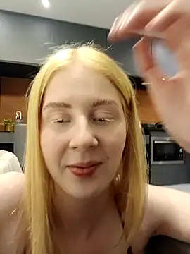 ninaxbabyy online show from 03/25/26, 01:55