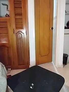 Meliodas97xxx online show from 04/08/26, 05:40