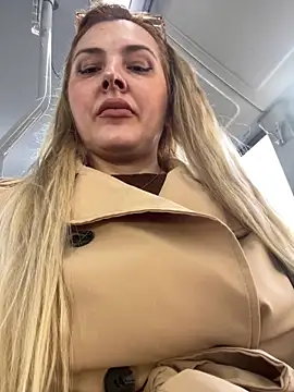 Maria3879 online show from 04/01/26, 07:42