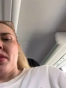 Maria3879 online show from 04/14/26, 01:06