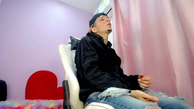 Hot Gaara  online show from 03/27/26, 03:34