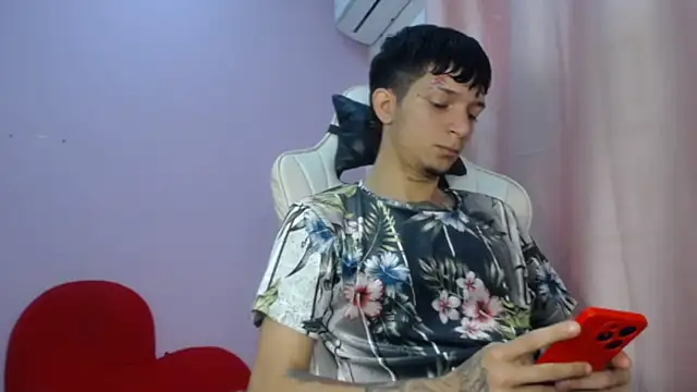 Hot Gaara  online show from 03/31/26, 03:30