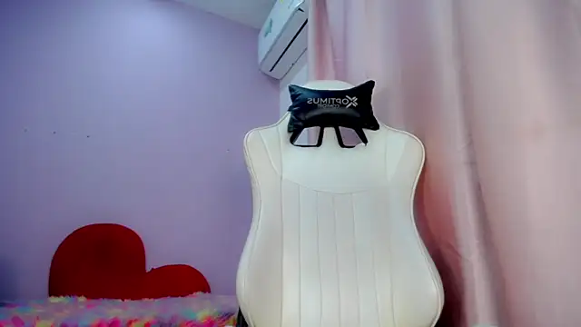 Hot Gaara  online show from 04/01/26, 03:51