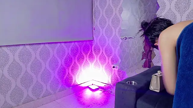 Twink Sensationxx online show from 05/23/26, 01:04