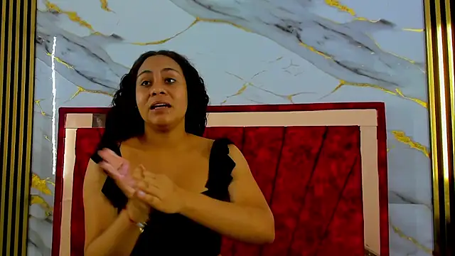 Tiana hots online show from 04/13/26, 01:44