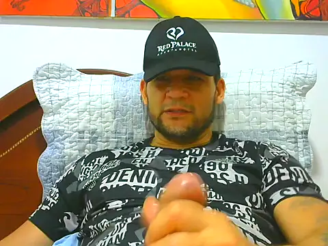 Snapshot of altenori chatting on 04/10/26, 11:42 altenori online show from 04/10/26, 11:42