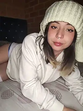 Petite CherryX online show from 04/04/26, 01:26