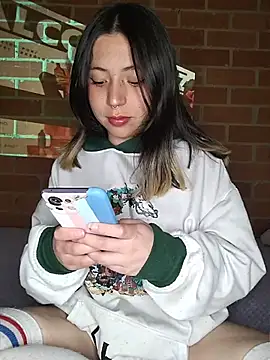 Petite CherryX online show from 04/08/26, 01:38