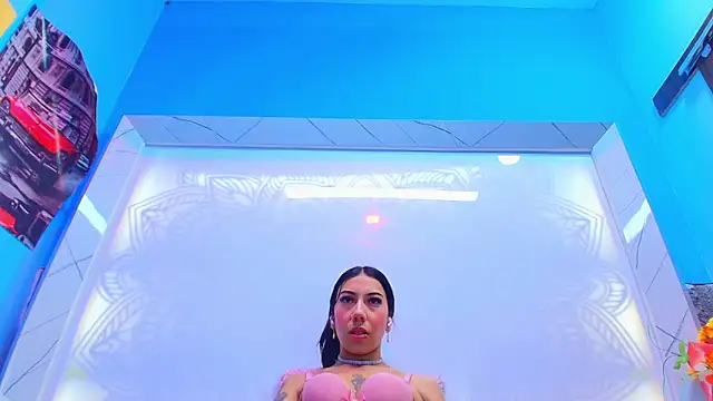 Alessia Clarky online show from 04/10/26, 12:38