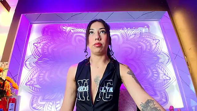 Alessia Clarky online show from 05/30/26, 02:08