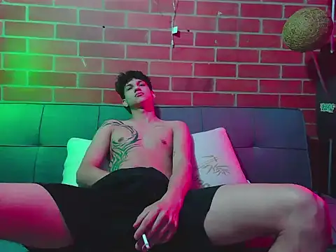 Kurtt   online show from 04/22/26, 10:22