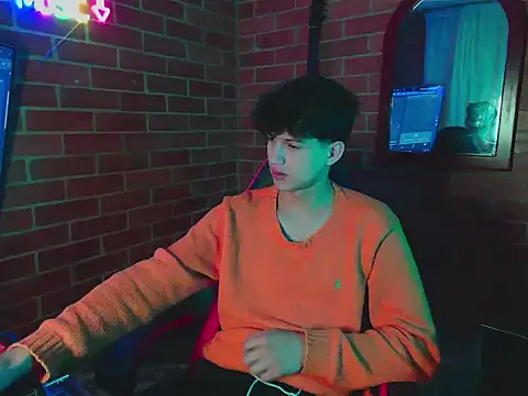 Kurtt   online show from 04/25/26, 05:43