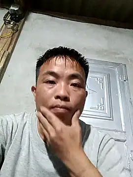 boy-pho- online show from 03/21/26, 11:37