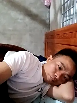 boy-pho- online show from 03/26/26, 12:33