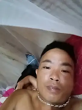 boy-pho- online show from 07/18/26, 12:04