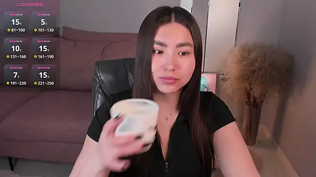 IceIcebabe  online show from 04/04/26, 01:04