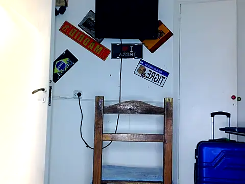 freddymdq100 online show from 04/24/26, 04:26