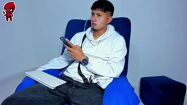 Thiago snoop online show from 03/30/26, 02:34