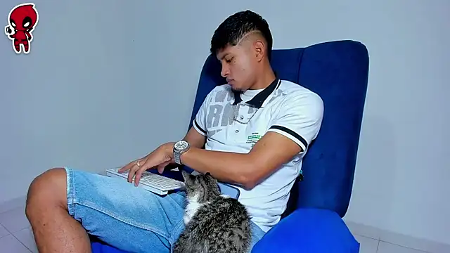 Thiago snoop online show from 03/31/26, 01:29