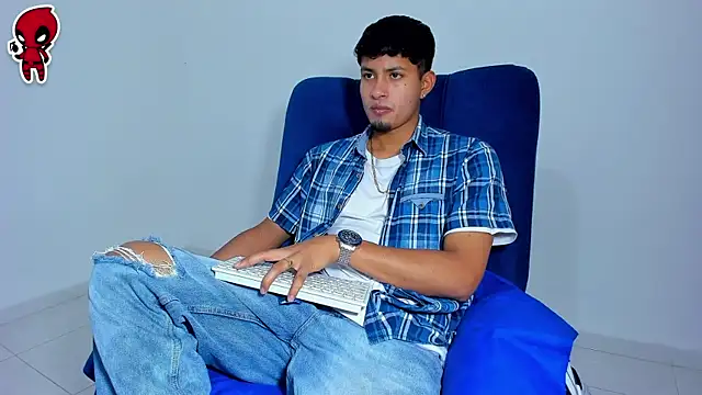 Thiago snoop online show from 04/12/26, 02:16