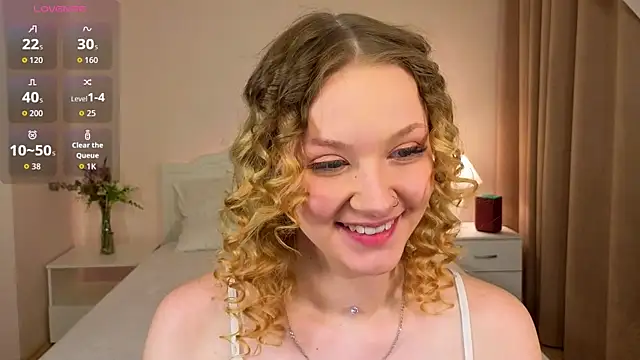 StaceyyJones online show from 05/11/26, 02:45